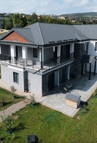 ქირავდება კერძო სახლი