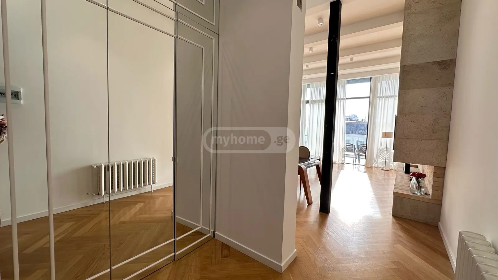 ქირავდება 3 ოთახიანი ბინა