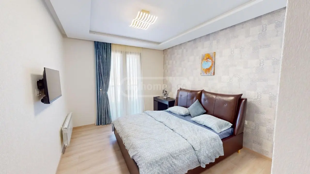 იყიდება 3 ოთახიანი ბინა